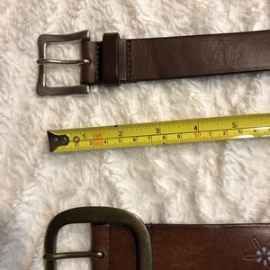 2 leather belts